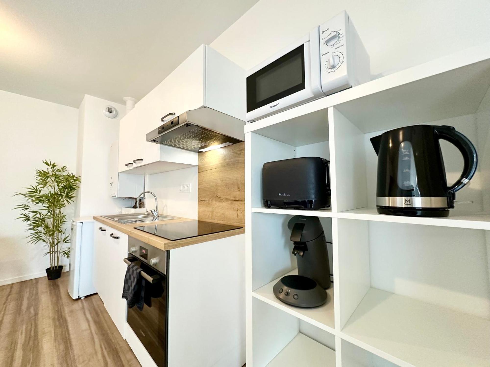 L'Emeraude - Proche Hopital - Parking - Clim - Fibre - Terrasse Мон-де-Марсан Экстерьер фото