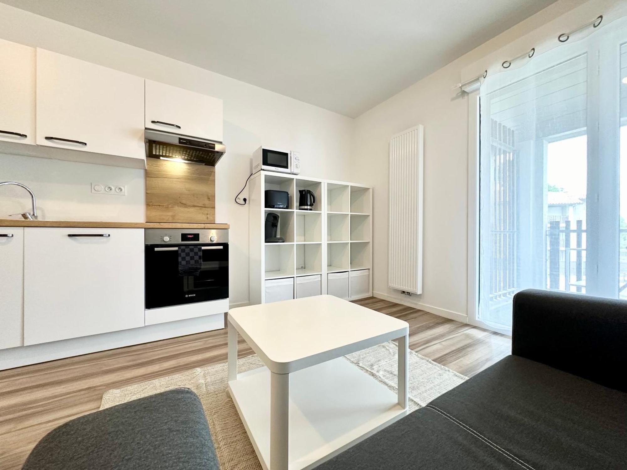 L'Emeraude - Proche Hopital - Parking - Clim - Fibre - Terrasse Мон-де-Марсан Экстерьер фото